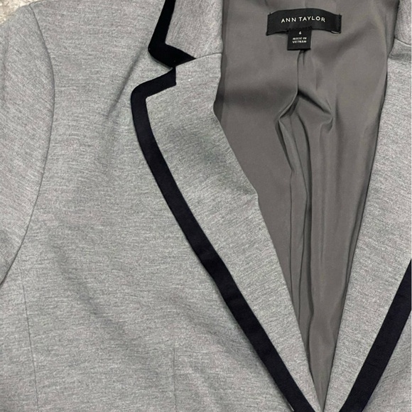 Ann Taylor grey with navy trim cropped blazer - Picture 3 of 6